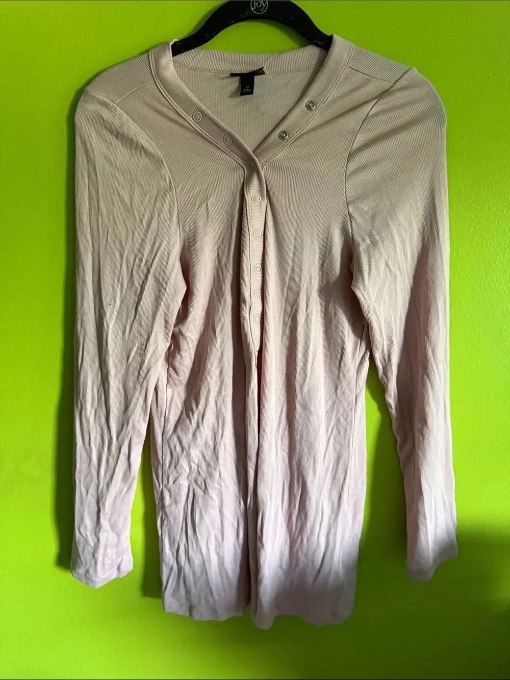 NWT Torrid Light Mauve Ribbed Stretch Snap Button Henley Top Shirt Size 0 L 12